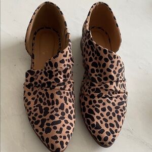 Qupid Leopard Print Pointed Toe Slip-On mules in leopard print. Worn once.